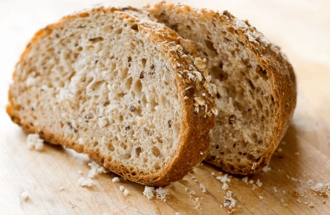 Pan blanco con salvado
